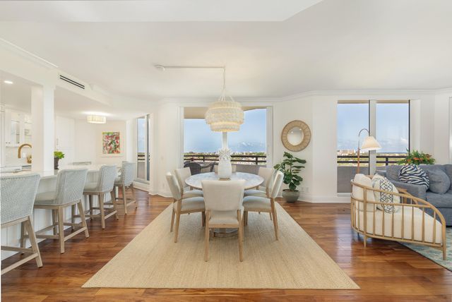 3322 Casseekey Island Road 902, Jupiter, FL 33477