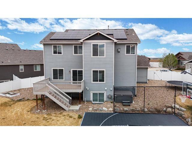 6173 Carmon Ct, Windsor, CO 80550