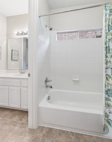 3400 Huddersfield Crest, Highland Village, TX 75077