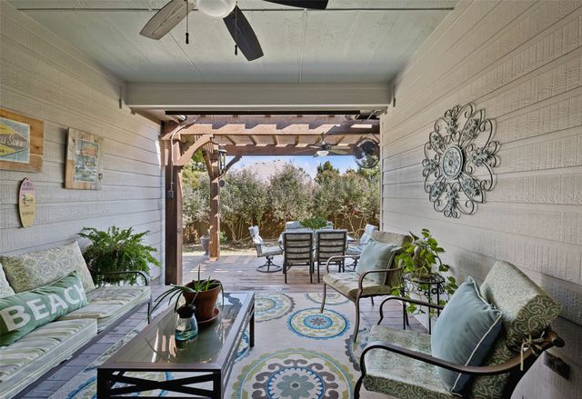 3400 Huddersfield Crest, Highland Village, TX 75077