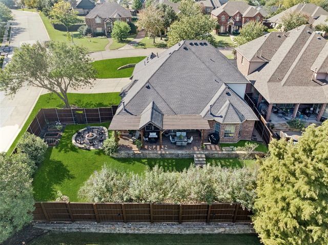 3400 Huddersfield Crest, Highland Village, TX 75077