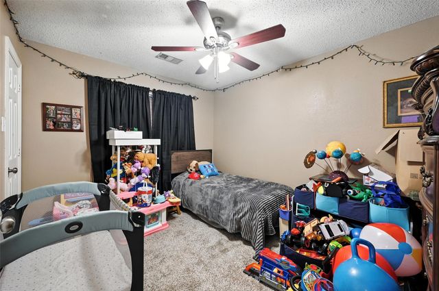 309 Familia Court, Irving, TX 75061