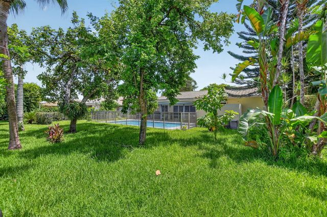 19747 Boca Greens Drive, Boca Raton, FL 33498