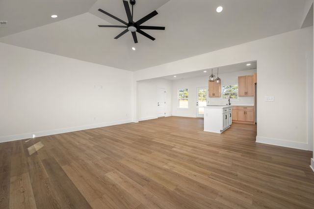 4211 Asbury Road, Manchester, TN 37355