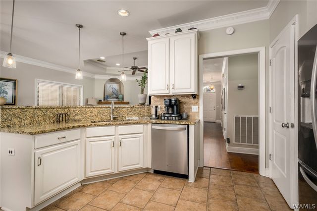 6501 Julia Pearl, Cottondale, AL 35453