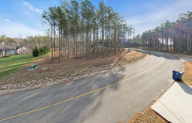 220 Moonshine Drive Jf24, Jasper, TN 37347