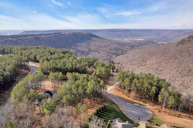 220 Moonshine Drive Jf24, Jasper, TN 37347