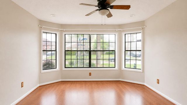 4118 Tasselwood Lane, Houston, TX 77014