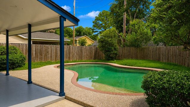 4118 Tasselwood Lane, Houston, TX 77014
