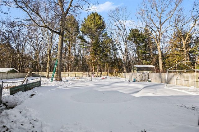 1950 Ora Street, Muskegon, MI 49445