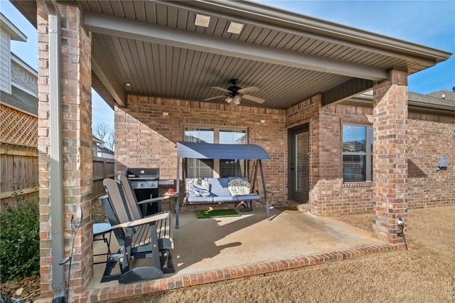 1413 Park Street, Lowell, AR 72745