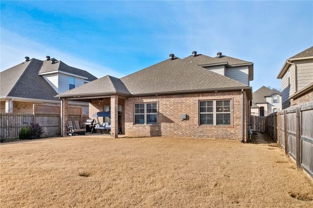 1413 Park Street, Lowell, AR 72745