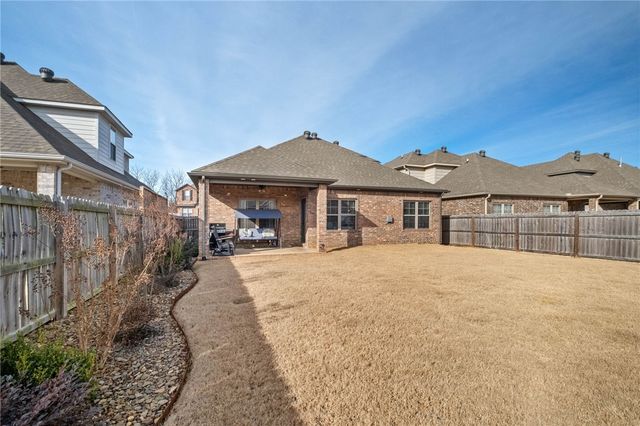 1413 Park Street, Lowell, AR 72745