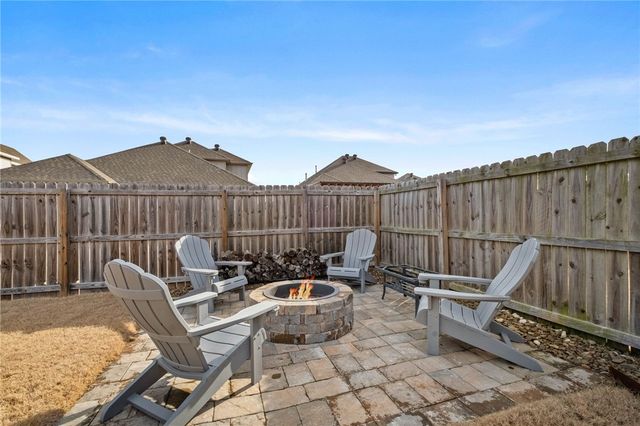 1413 Park Street, Lowell, AR 72745