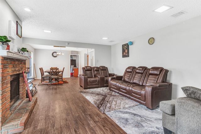 13233-35 Fall Manor Drive, Dallas, TX 75243