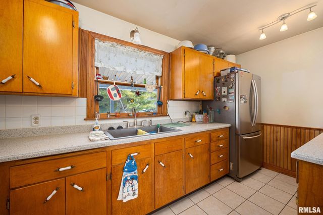 2600 BARTRUFF Lane, Pekin, IL 61554