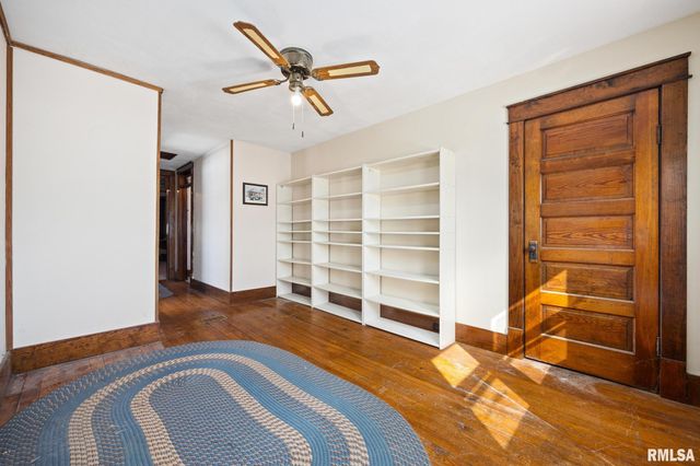 2600 BARTRUFF Lane, Pekin, IL 61554