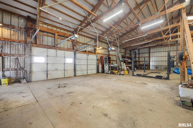 2600 BARTRUFF Lane, Pekin, IL 61554