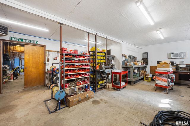 2600 BARTRUFF Lane, Pekin, IL 61554