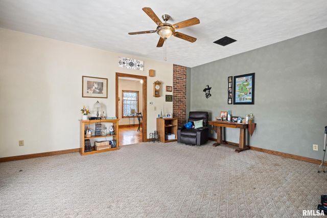 2600 BARTRUFF Lane, Pekin, IL 61554