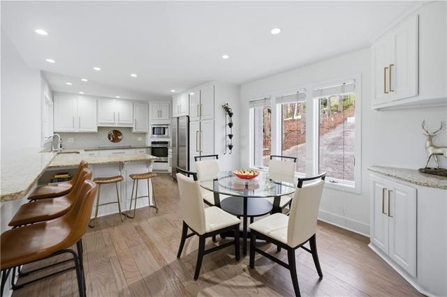 117 Klamath Court, Waleska, GA 30183