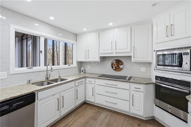 117 Klamath Court, Waleska, GA 30183