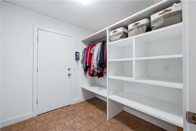 117 Klamath Court, Waleska, GA 30183