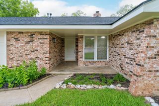 4805 Midoak CIR, Austin, TX 78749