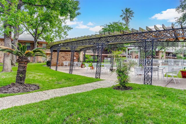 7600 Burgoyne Road 159, Houston, TX 77063