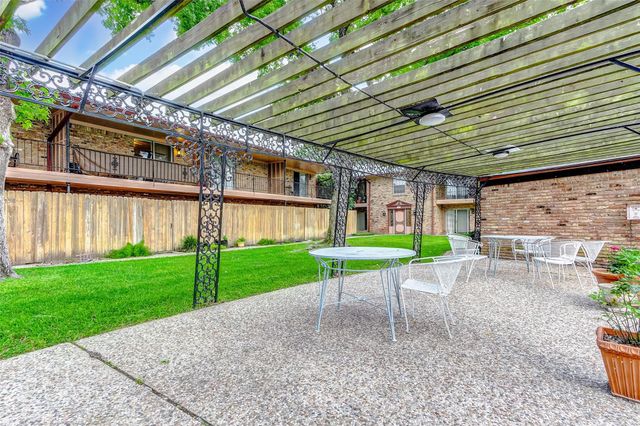 7600 Burgoyne Road 159, Houston, TX 77063