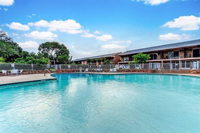 7600 Burgoyne Road 159, Houston, TX 77063