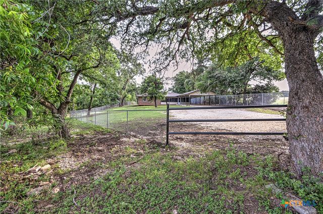 7310 Nolan Bluff Road, Belton, TX 76513