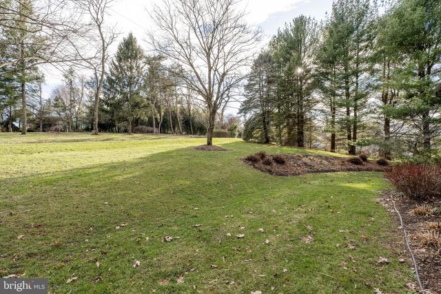 156 HORSE HAPPY RD, Newmanstown, PA 17073
