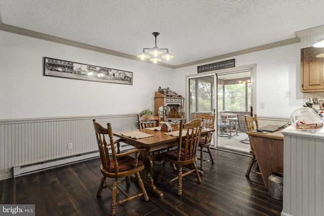 156 HORSE HAPPY RD, Newmanstown, PA 17073