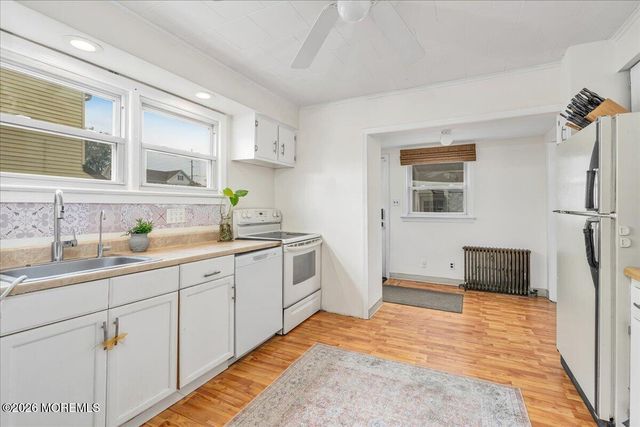 54 Chingarora Avenue, Keyport, NJ 07735