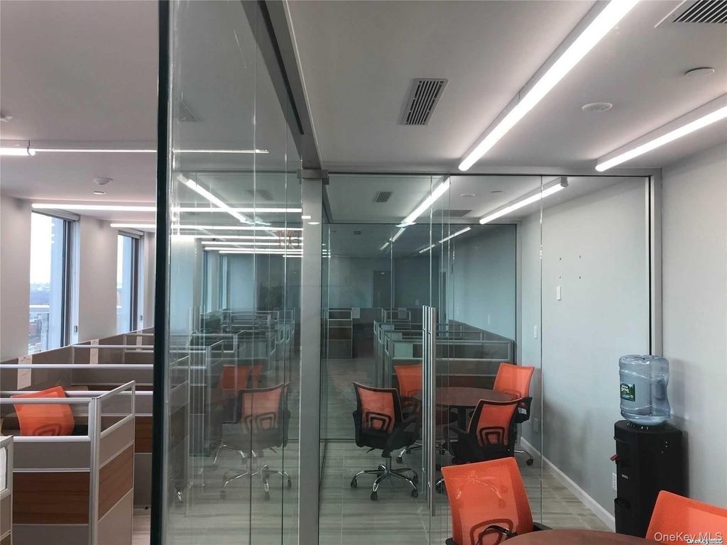 38-08 Union Street 12F, Flushing, NY 11354 — photo 4
