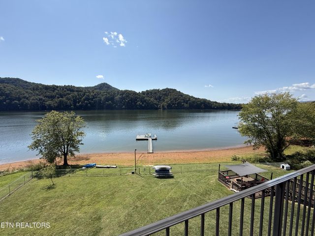 751 Jim Town Rd, Mooresburg, TN 37811