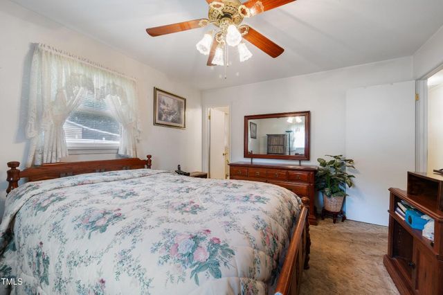 1828 Fletchers Chapel Road, Durham, NC 27703