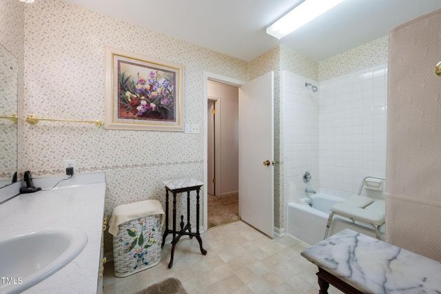 1828 Fletchers Chapel Road, Durham, NC 27703