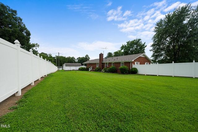 1828 Fletchers Chapel Road, Durham, NC 27703