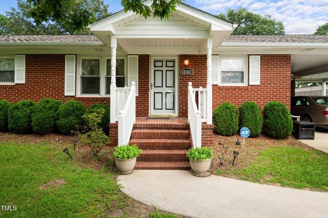 1828 Fletchers Chapel Road, Durham, NC 27703