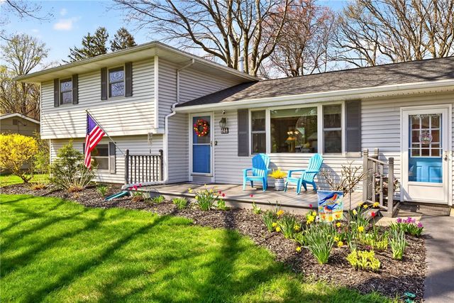 436 Brookwood Drive, Webster, NY 14580