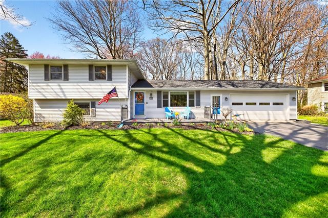 436 Brookwood Drive, Webster, NY 14580