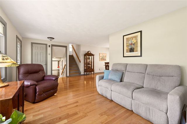 436 Brookwood Drive, Webster, NY 14580