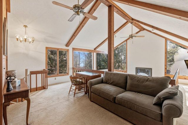 4992 Lake Bluff ROAD, Port Washington, WI 53074