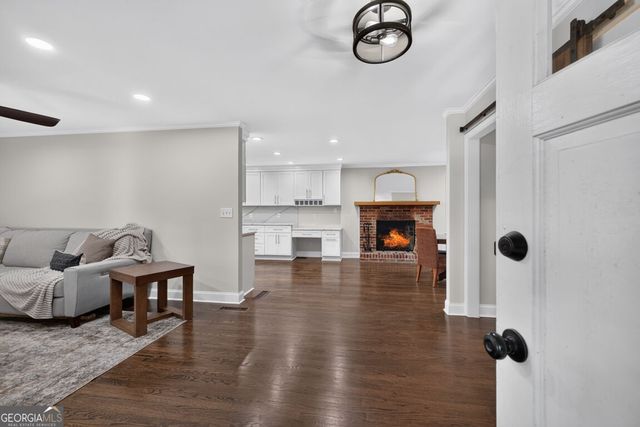 327 Dickson Drive, Jefferson, GA 30549