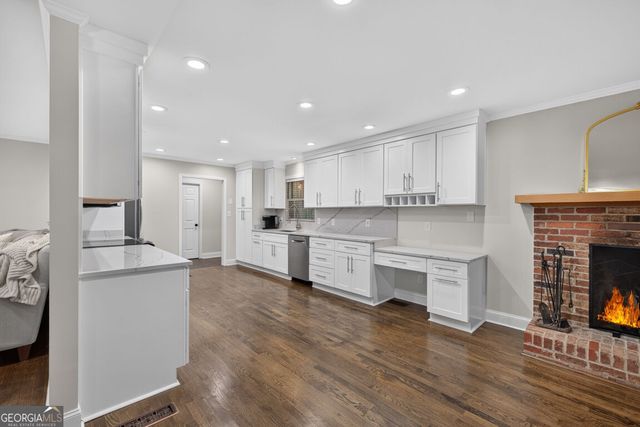 327 Dickson Drive, Jefferson, GA 30549
