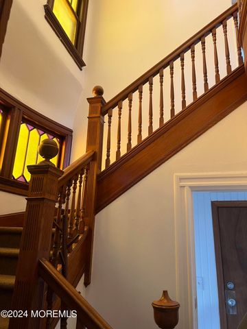 84 Mclaren Street, Red Bank, NJ 07701