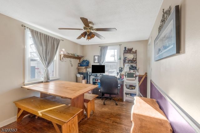 101 Lorraine Ave, Middlesex Boro, NJ 08846