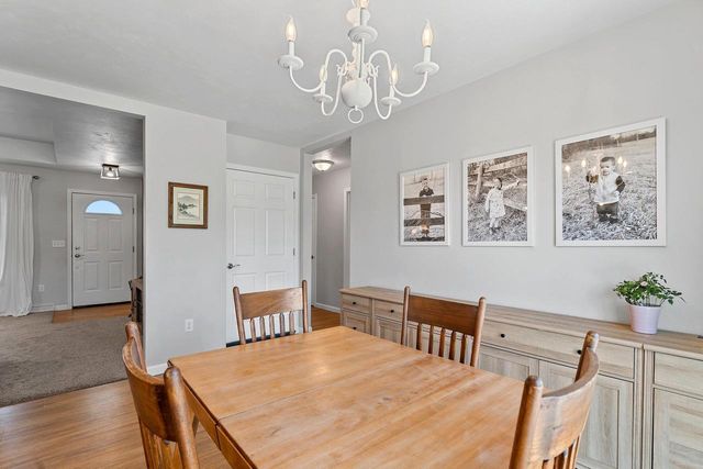 N9182 DYLAN DRIVE, Appleton, WI 54915